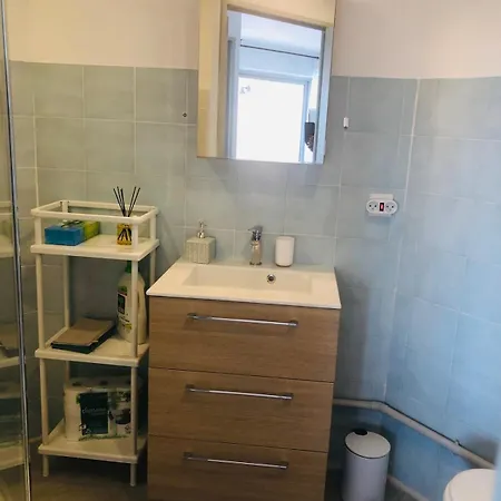 Casa vacanze Lescale Marine 844 T2 Climatisé Terrasse&parking Privé *